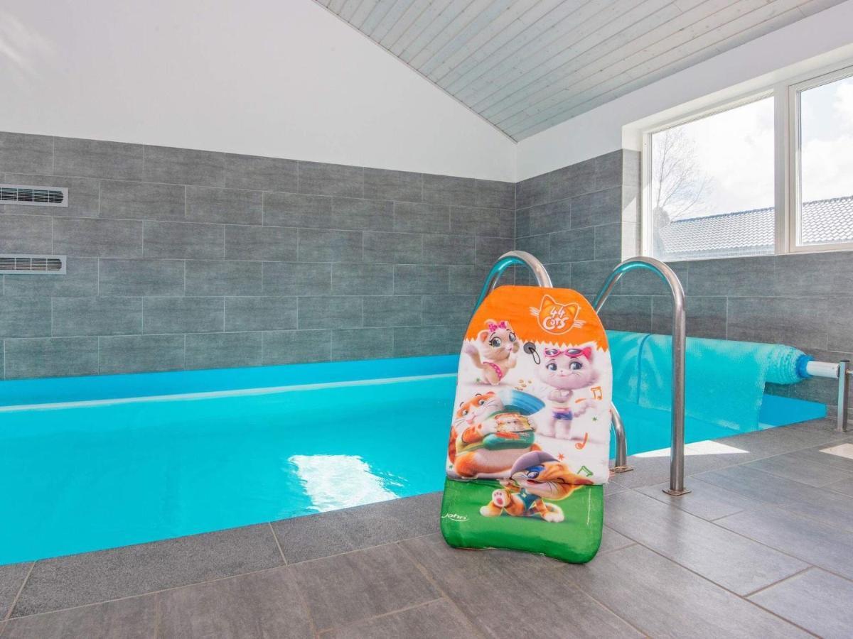 16 Person Holiday Home In R M Rømø Kirkeby Exteriér fotografie